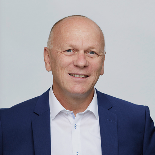 Peter Wüthrich — Senior Consultant EMC