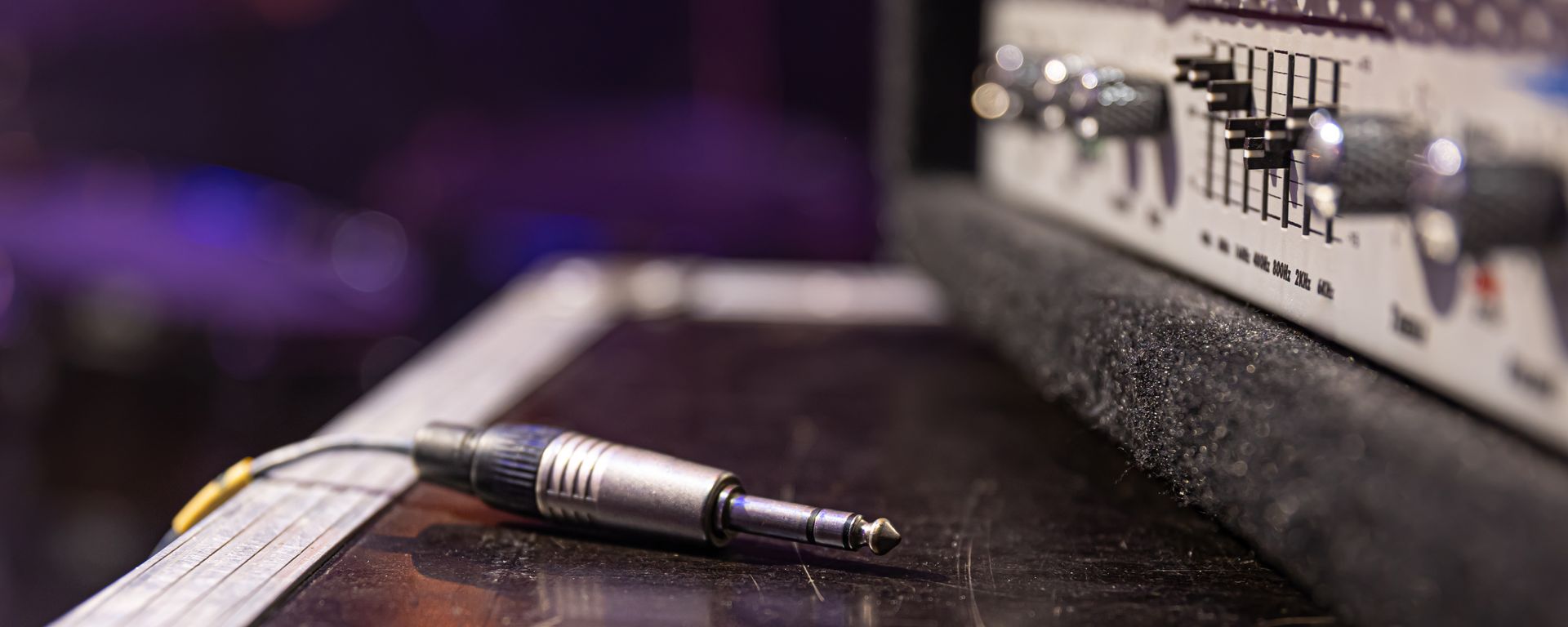 AE Techron 9100 Serie